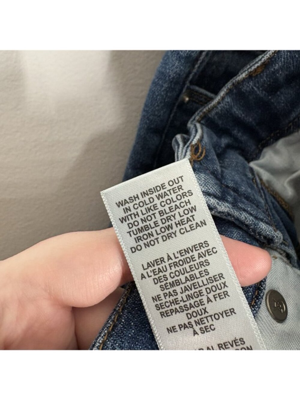 Good American Women 4/27 Distressed Denim High Rise Indigo207 Good Classic Jeans - Picture 11 of 12